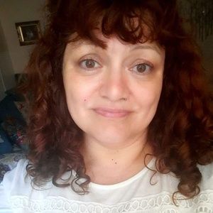 Meet your Posher, Ellen